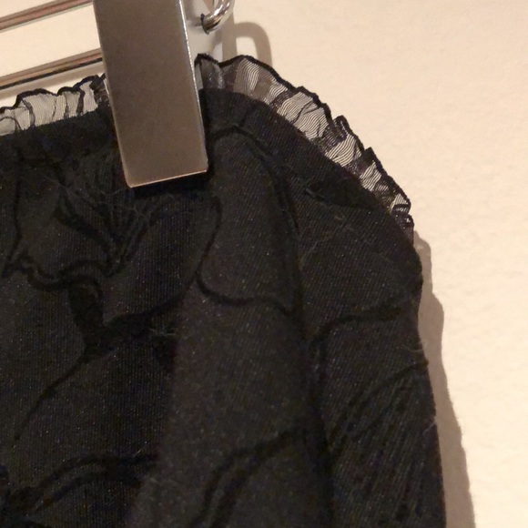 Le Chateau strapless little black dress - Picture 4 of 7